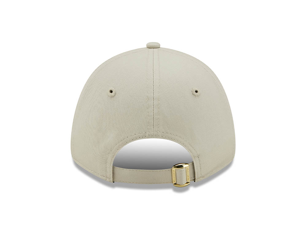 New Era New York Yankees Metallic Logo Womens 9Forty Strapback Cap