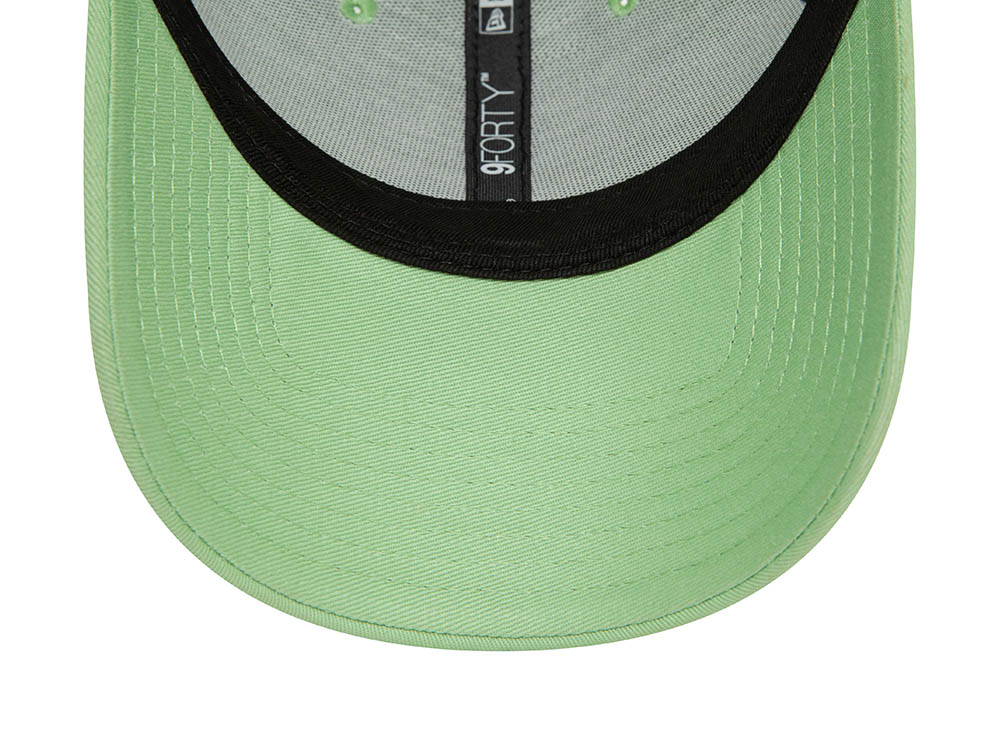 New Era Essential Green 9Forty Strapback Cap