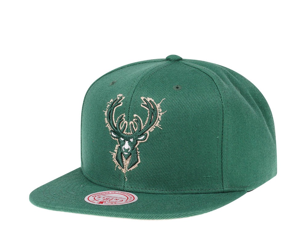 Mitchell & Ness Milwaukee Bucks NBA Embroidery Glitch Hardwood Classic Snapback Cap