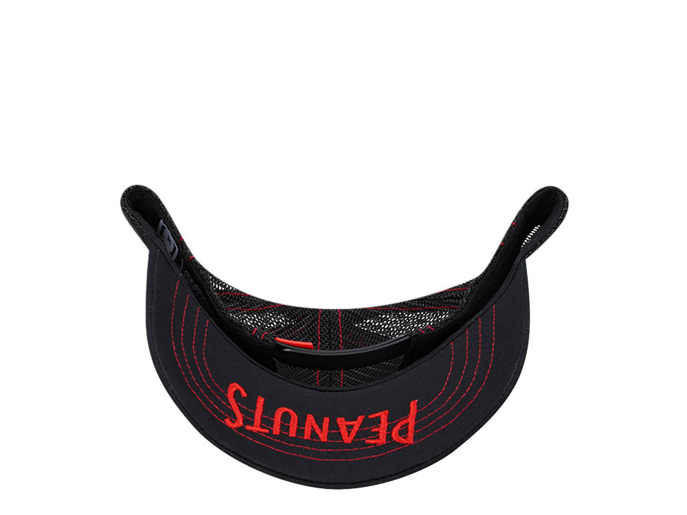Capslab Snoopy Peanuts Trucker Snapback Cap
