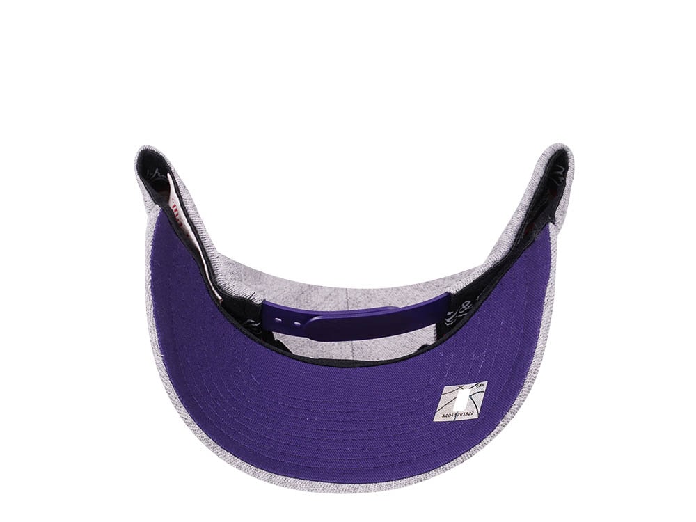 Mitchell & Ness Los Angeles Lakers Heather Gray Red Line Solid Flex Snapback Cap