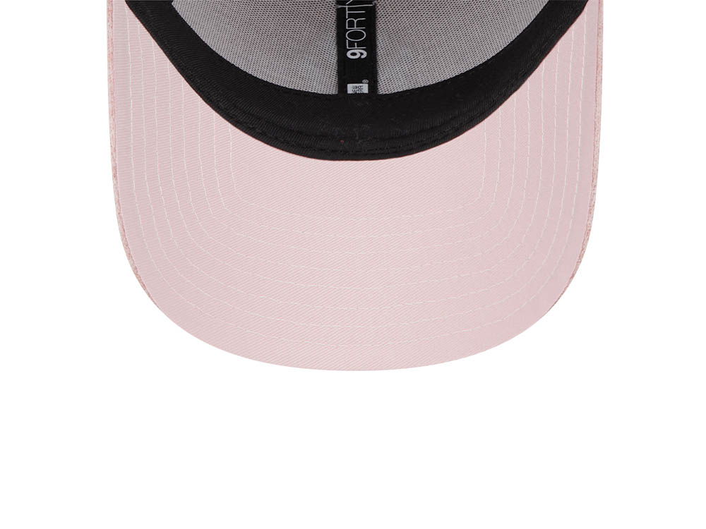 New Era New York Yankees Fleece Pink Womens 9Forty Strapback Cap