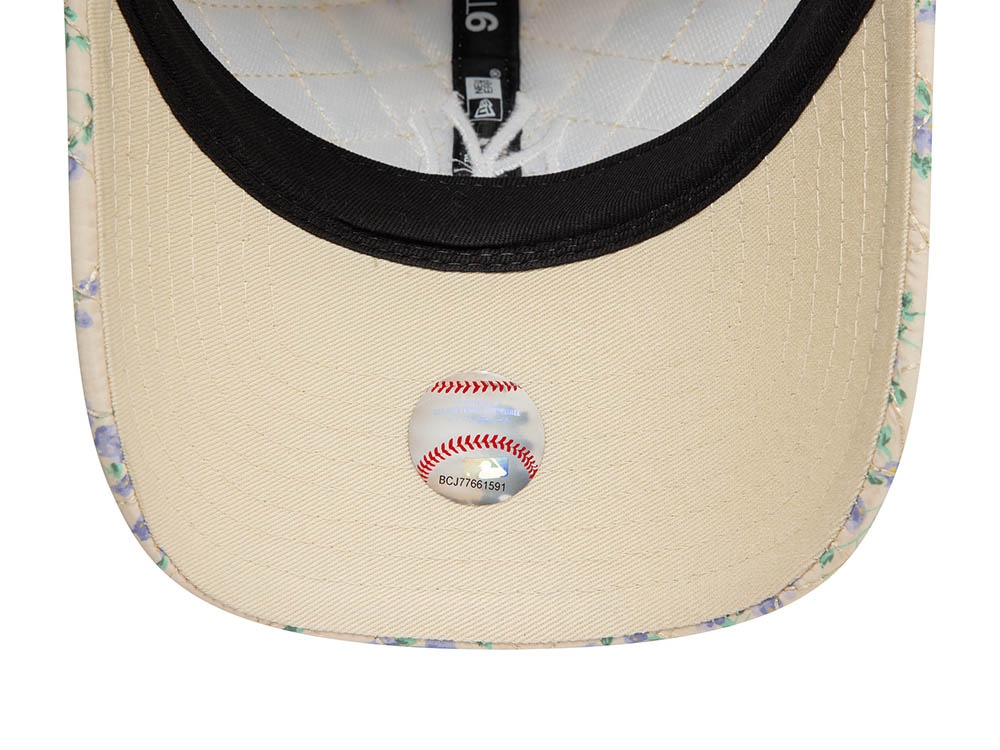 New Era New York Yankees Floral Quilt Womens 9Twenty Strapback Cap