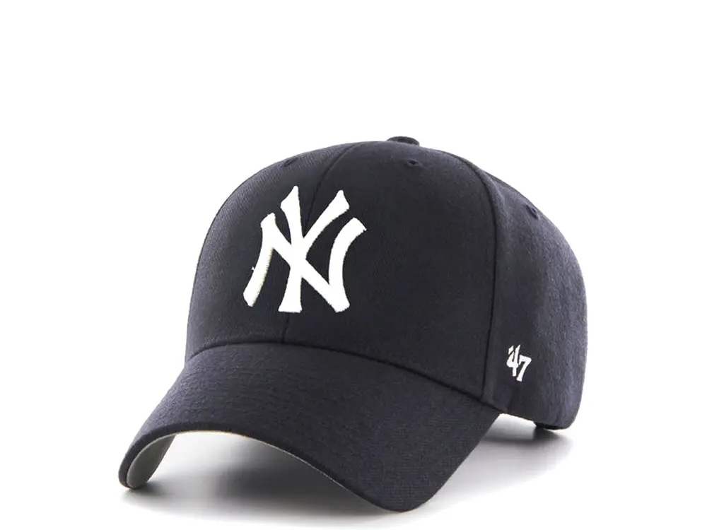 47brand New York Yankees Classic Curved Strapback Cap