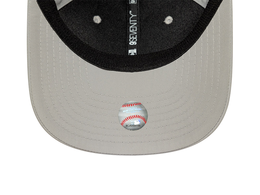 New Era Los Angeles Dodgers Performance Gray Edition 9Seventy Stretch Snapback Cap