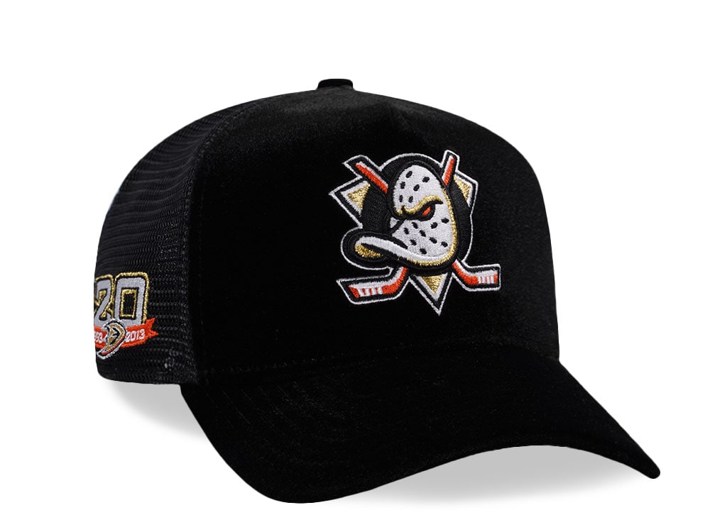 New Era Anaheim Ducks 20th Anniversary Velvet Trucker Edition 9Forty A Frame Snapback Cap