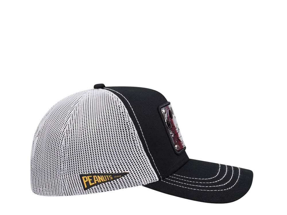 Capslab Peanuts Snoopy Black Grey Trucker Snapback Cap