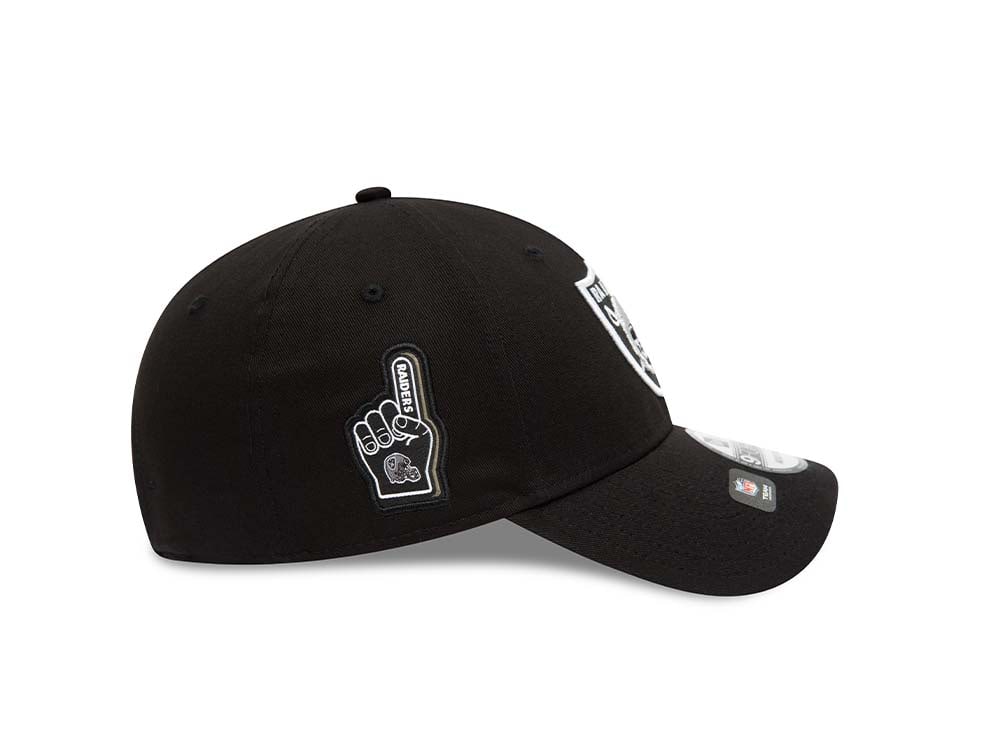 New Era Las Vegas Raiders Team Side Patch 9Forty Strapback Cap