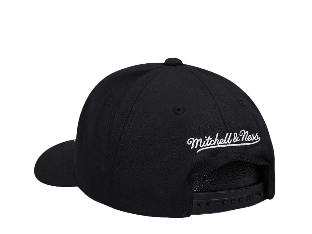 Mitchell & Ness Philadelphia Flyers Team Ground 2.0 Pro Black Snapback Cap