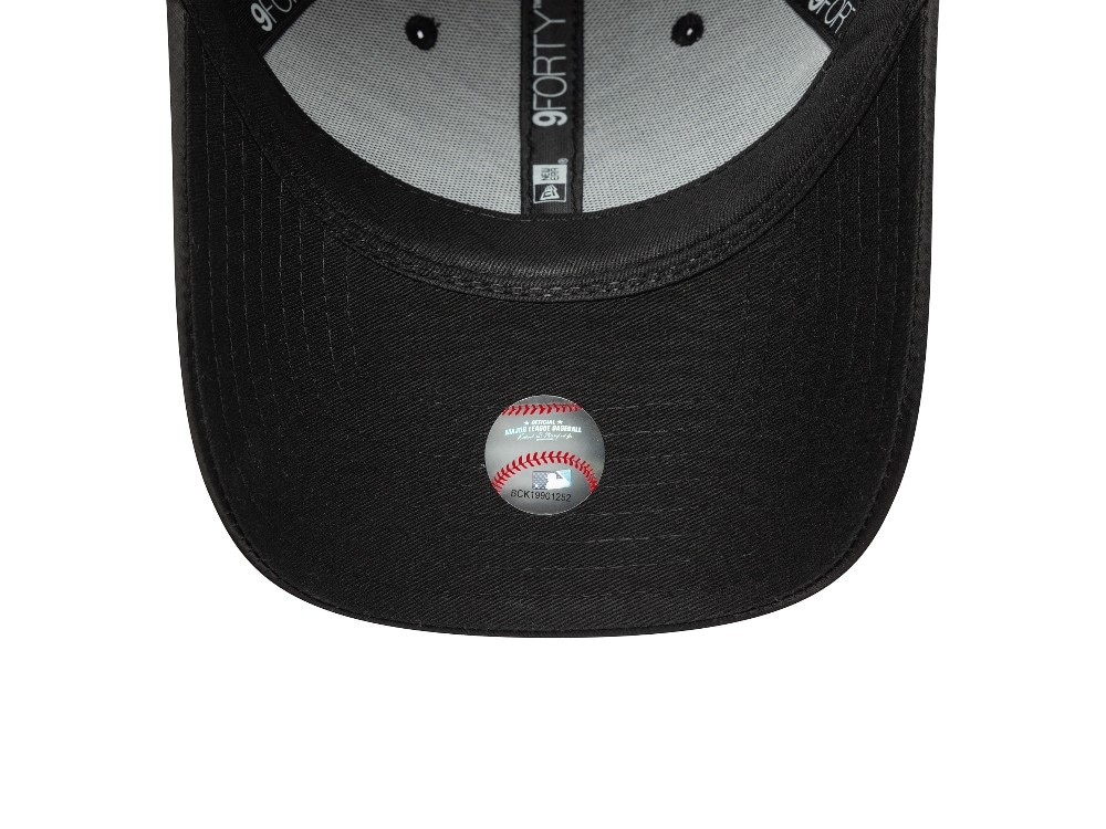 New Era New York Yankees Black Satin Womens 9Forty Bow Back Cap