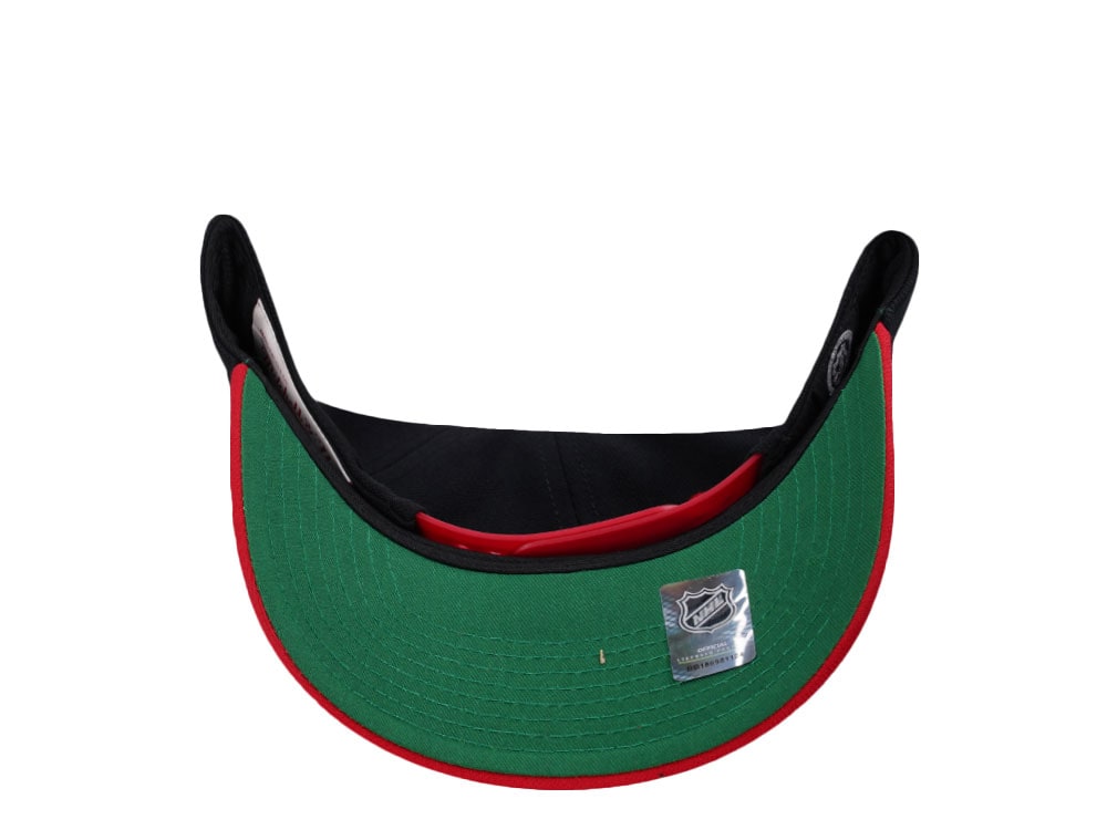 Mitchell & Ness Chicago Blackhawks Two Tone Pro Crown Fit Snapback Cap