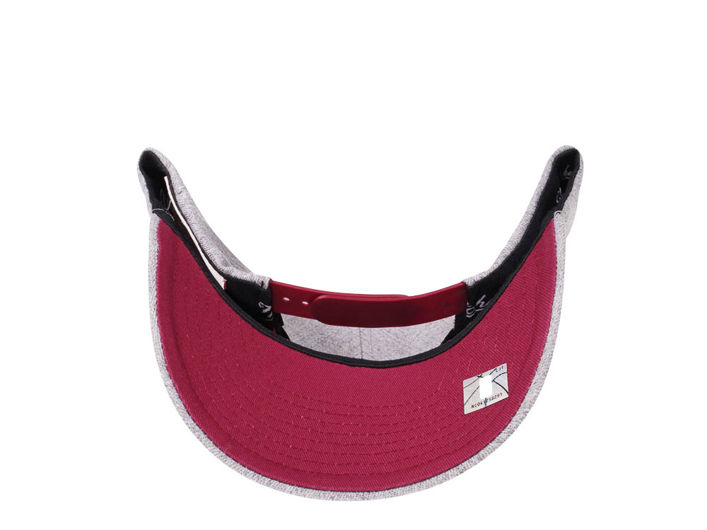 Mitchell & Ness Cleveland Cavaliers Heather Gray Red Line Solid Flex Snapback Cap