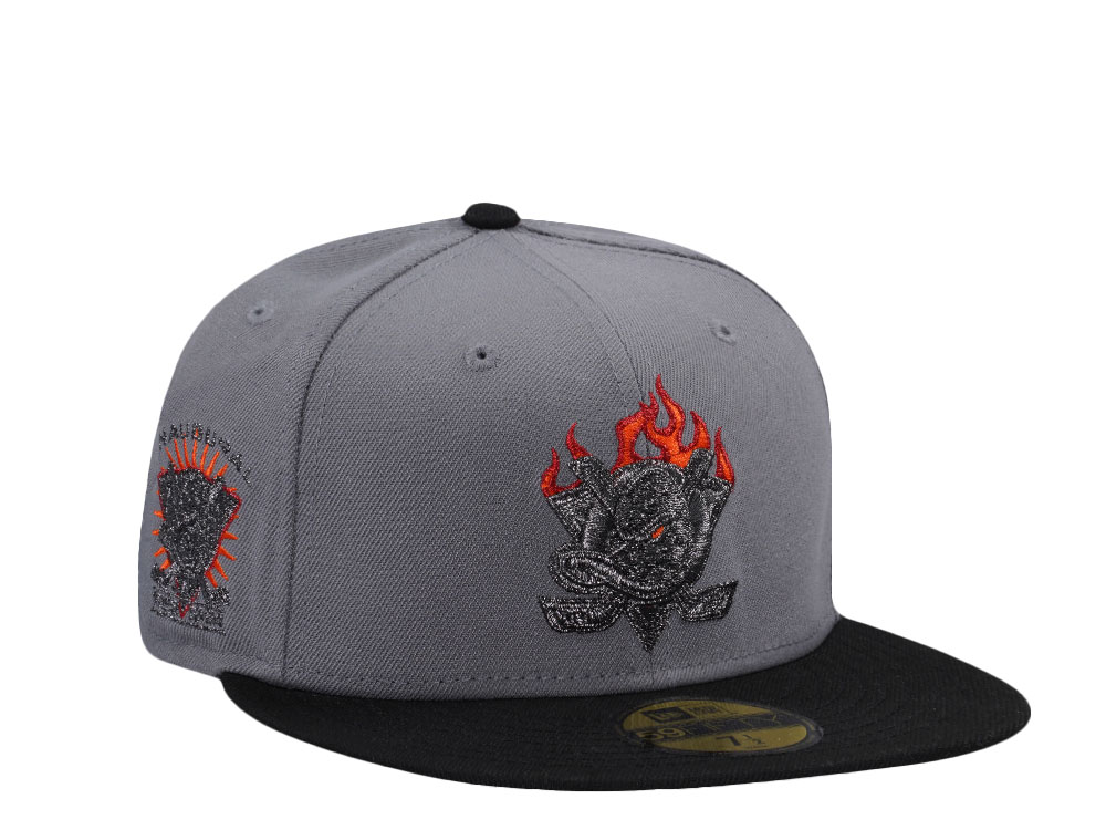 New Era Anaheim Ducks Inaugural Season Metallic Fade Two Tone Edition 59Fifty Fitted Cap