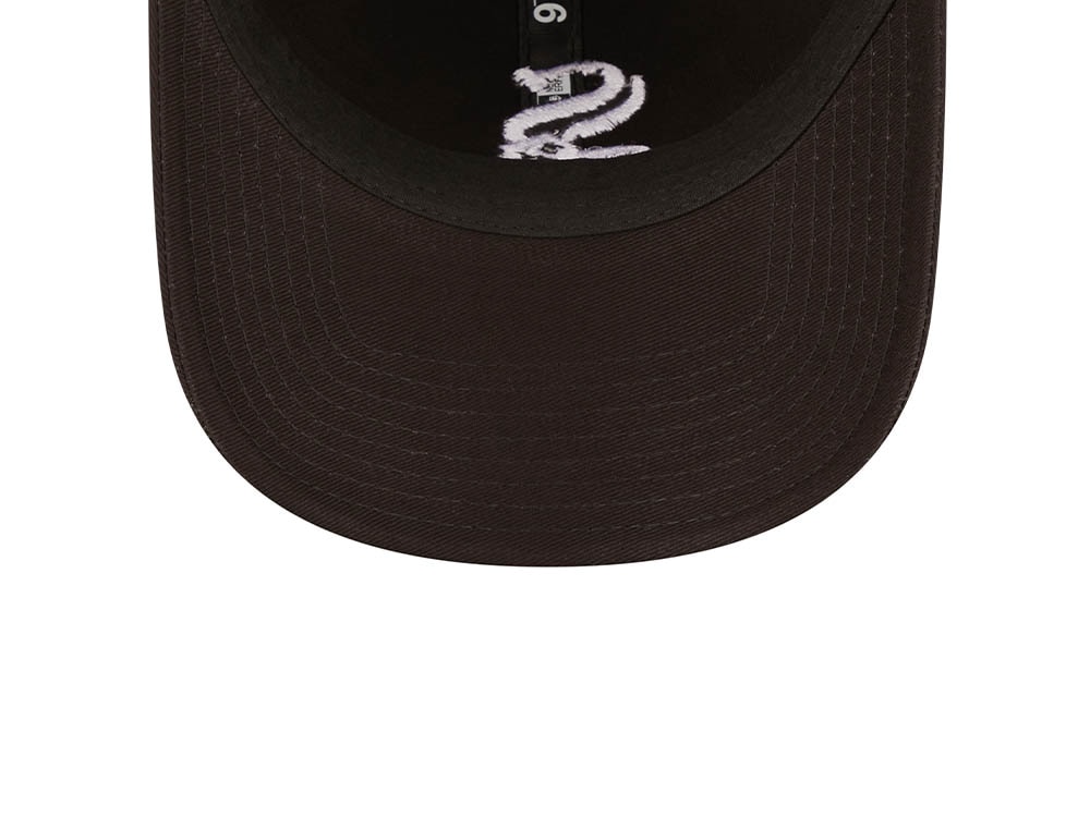 New Era Chicago White Sox League Essential Black 9Twenty Strapback Cap