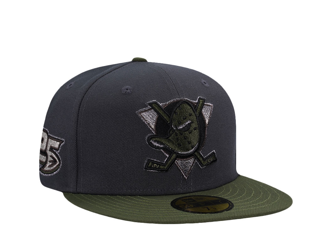 New Era Anaheim Ducks 25th Anniversary Hunter Green Two Tone Edition 59Fifty Fitted Cap
