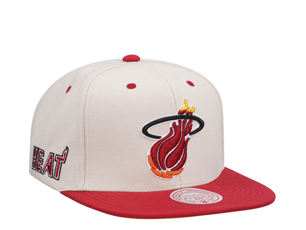 Mitchell & Ness Miami Heat Sail Off White Two Tone Snapback Cap