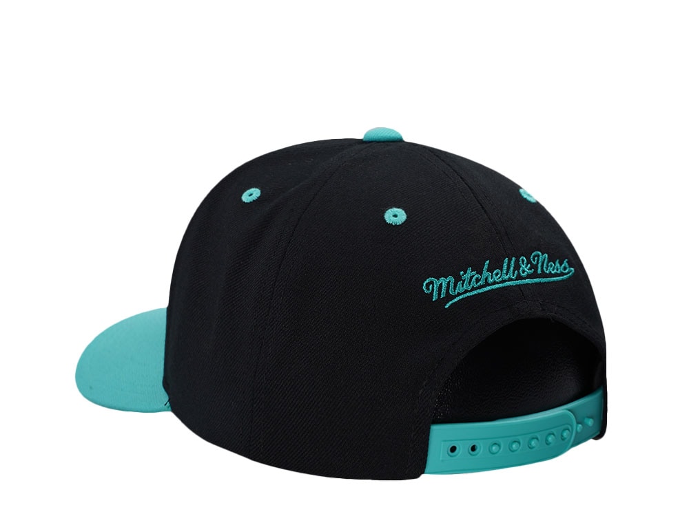 Mitchell & Ness Memphis Grizzlies Two Tone Pro Crown Fit Snapback Cap