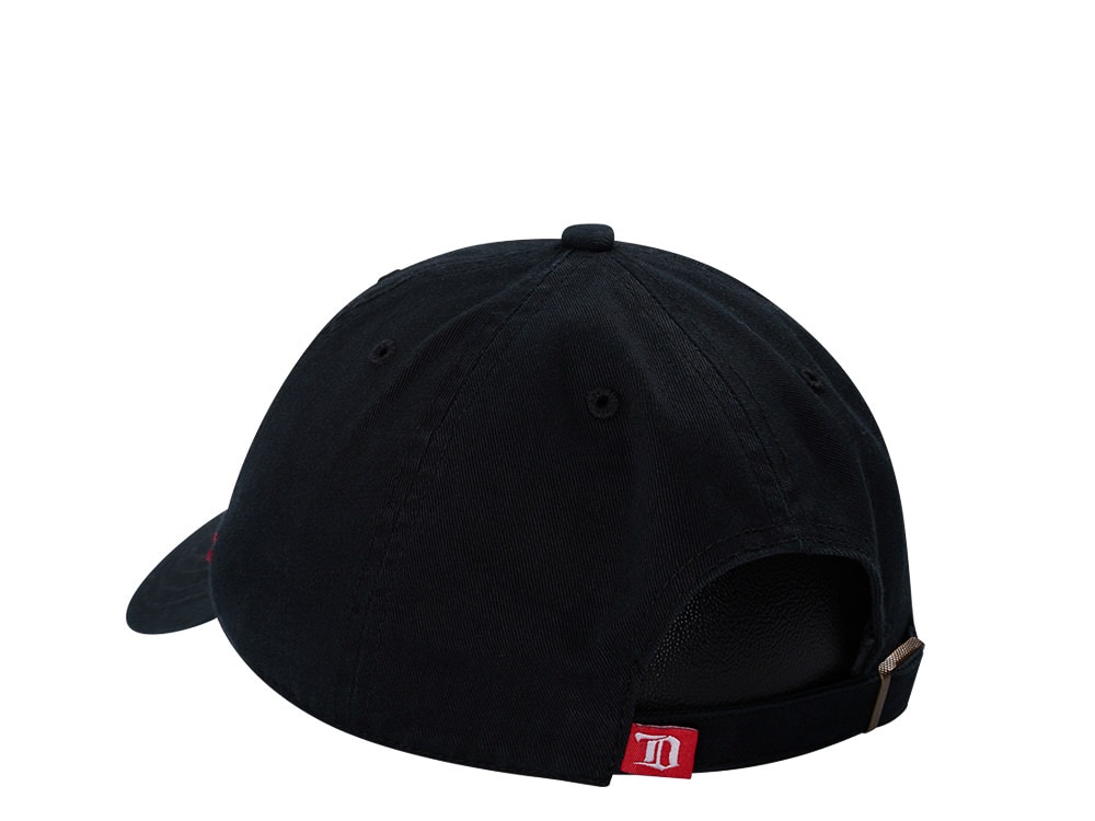 47Brand Detroit Red Wings Vintage Black Clean up Strapback Cap