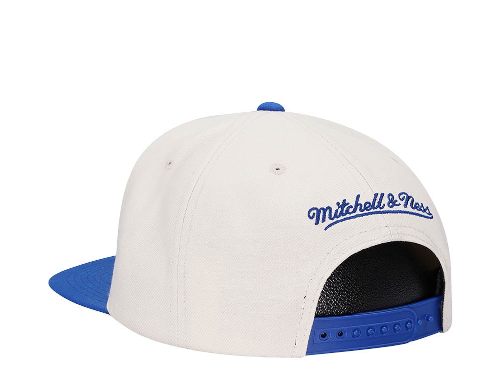 Mitchell & Ness Hartford Whalers Vintage Off-White Snapback Cap