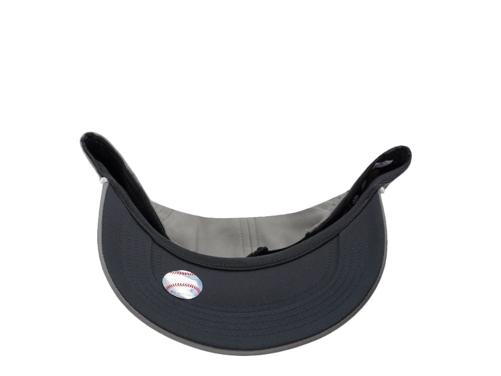 Nike Boston Red Sox Club Olive Edition Strapback Cap