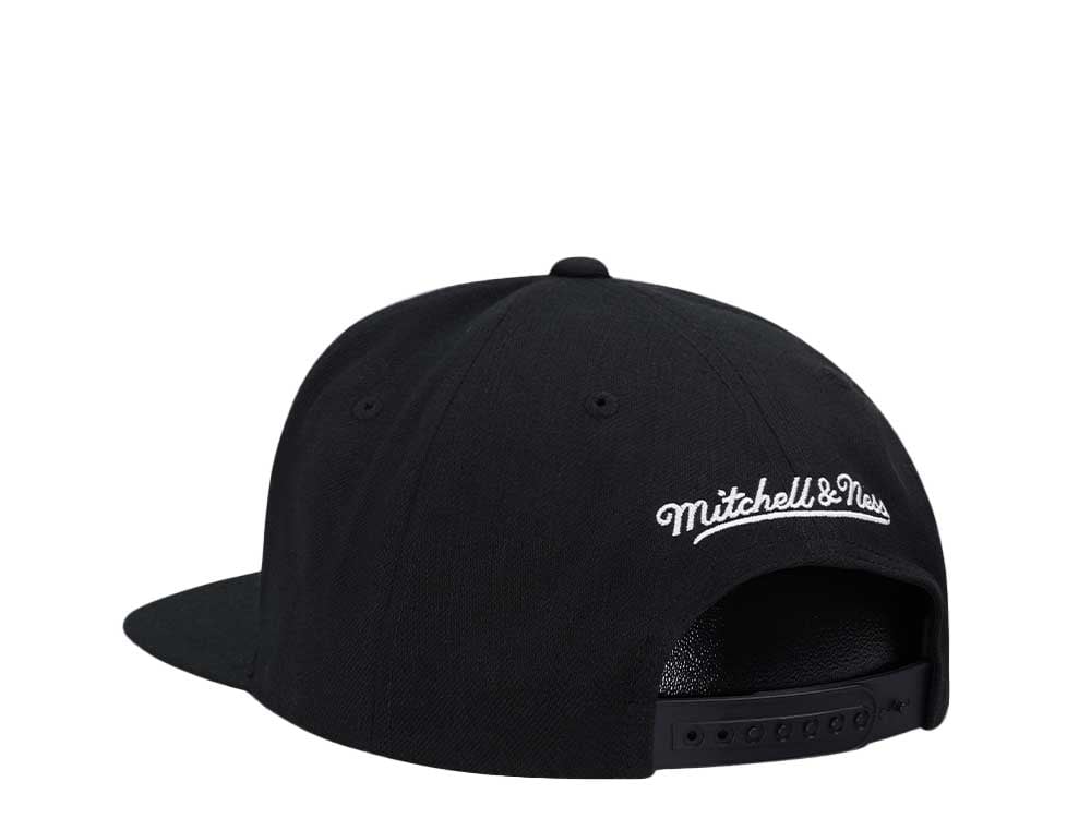 Mitchell & Ness Dallas Mavericks All Star Game 2010 Neon Tropical Hardwood Classic Snapback Cap