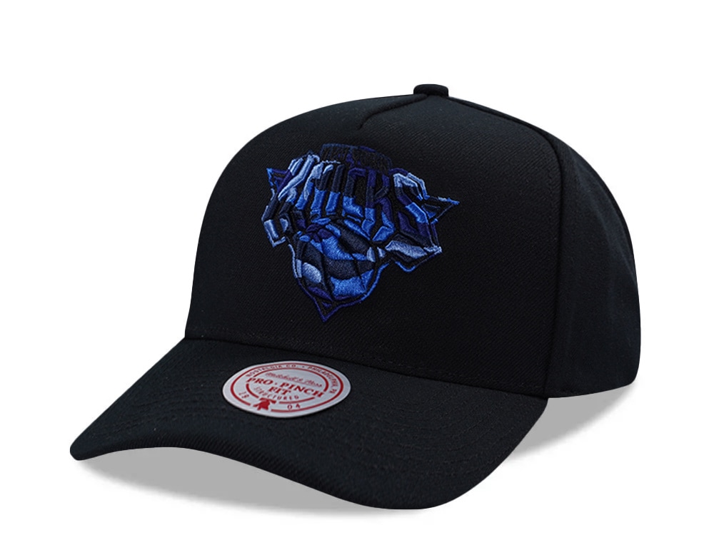 Mitchell & Ness New York Knicks 404 Club Camo Black Edition Pro Pinch Fit Snapback Cap