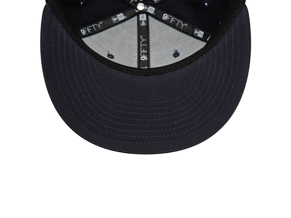 New Era New York Yankees White Outline Navy 9Fifty Snapback Cap