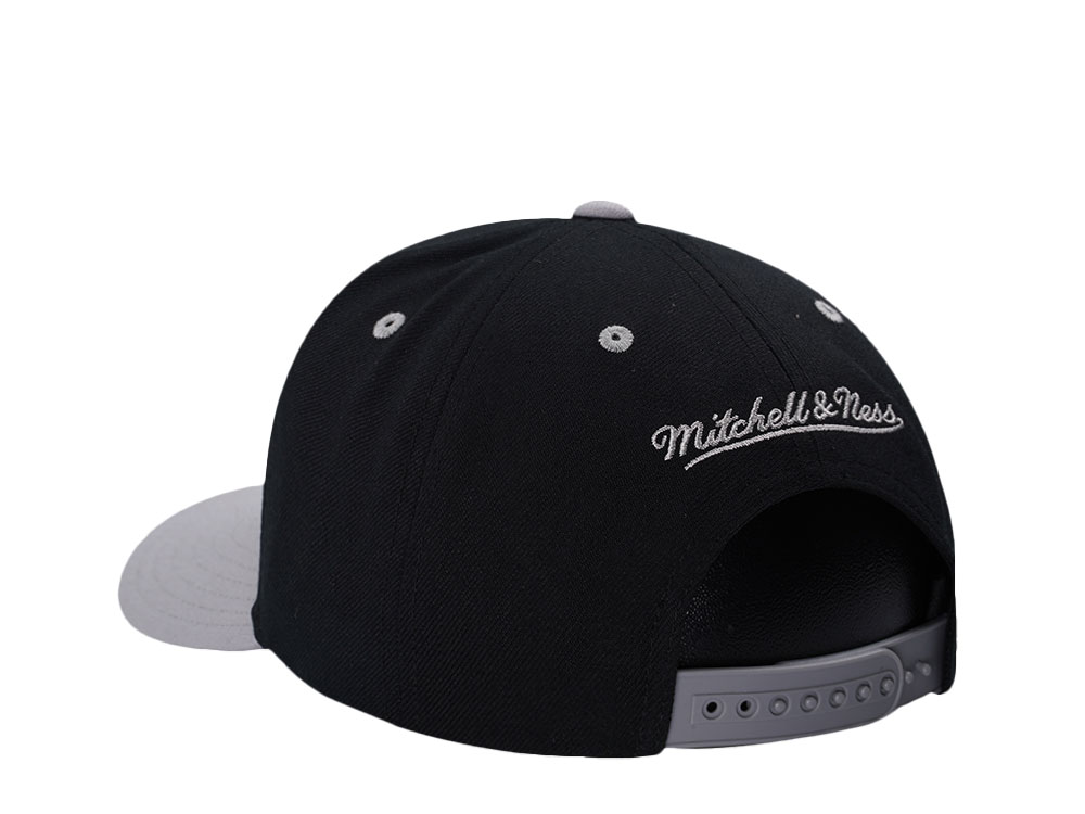 Mitchell & Ness Los Angeles Kings Two Tone Pro Crown Fit Snapback Cap