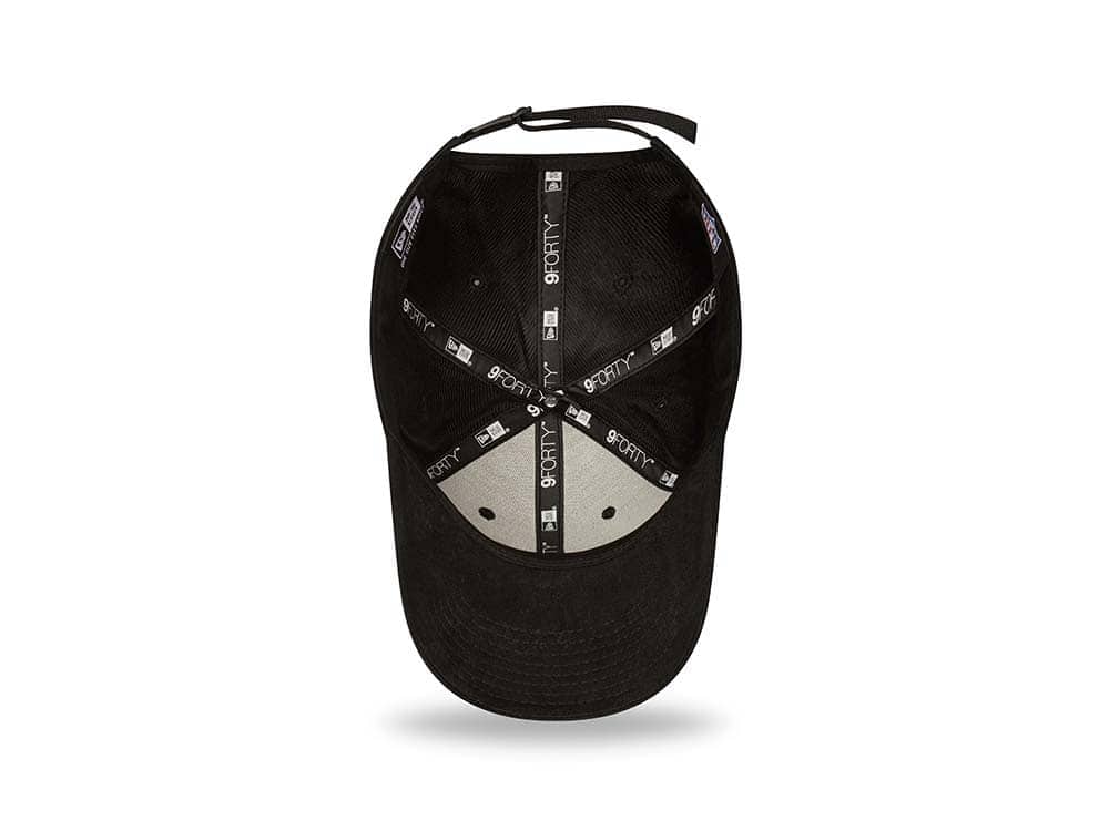 New Era Las Vegas Raiders Washed Pack Black Adjustable 9Forty Strapback Cap